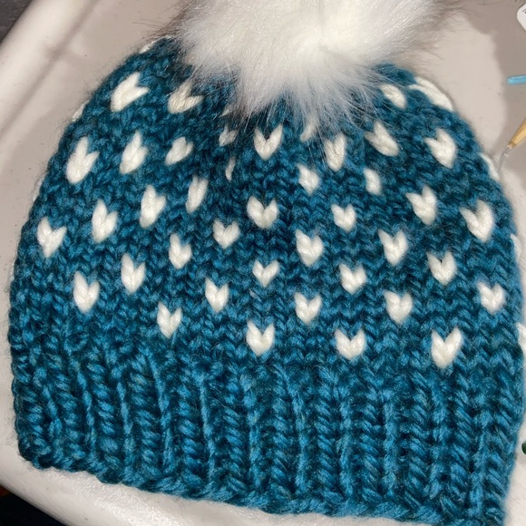 Handmade hat - Picture 3 of 3
